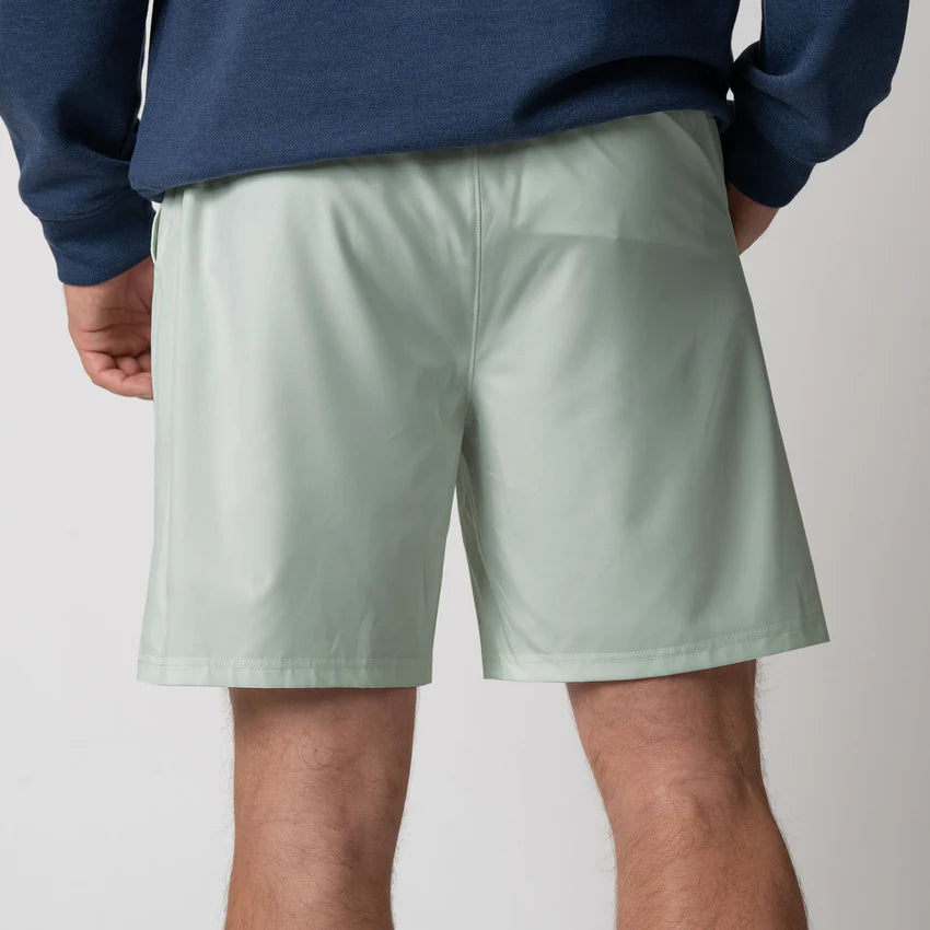 Men's Woven 7" Shorts