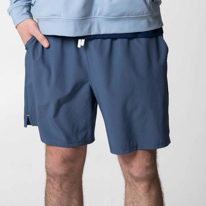 Men's Woven 7" Shorts